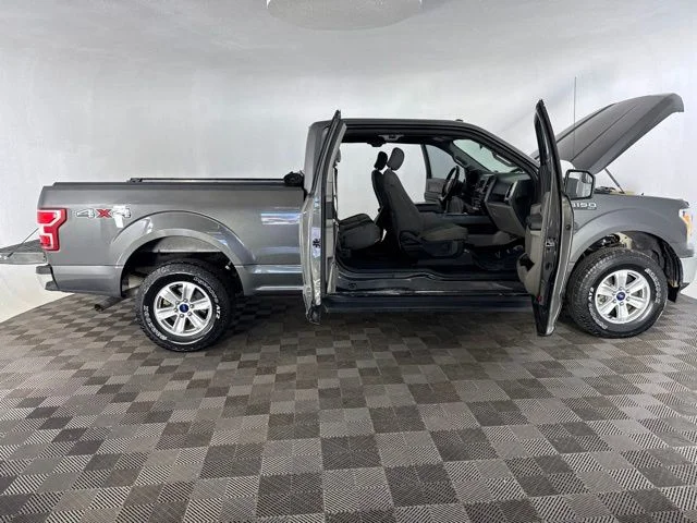 Used 2018 Gray Ford XLT image 16