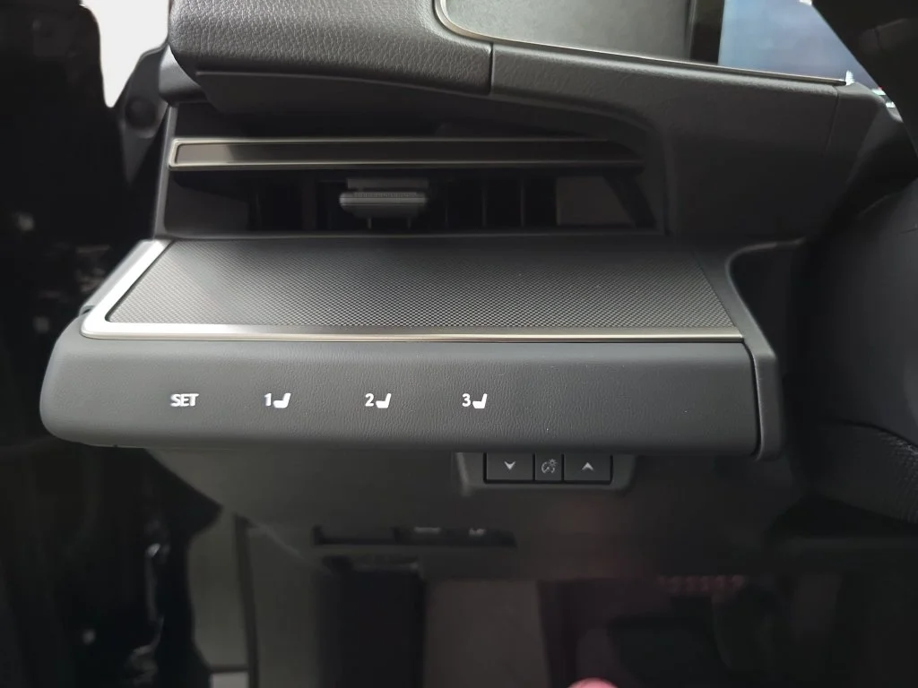 New 2026 Caviar Lexus PREMIUM AWD image 22