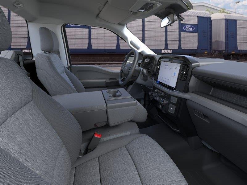 New 2026 Oxford White Ford XL image 11