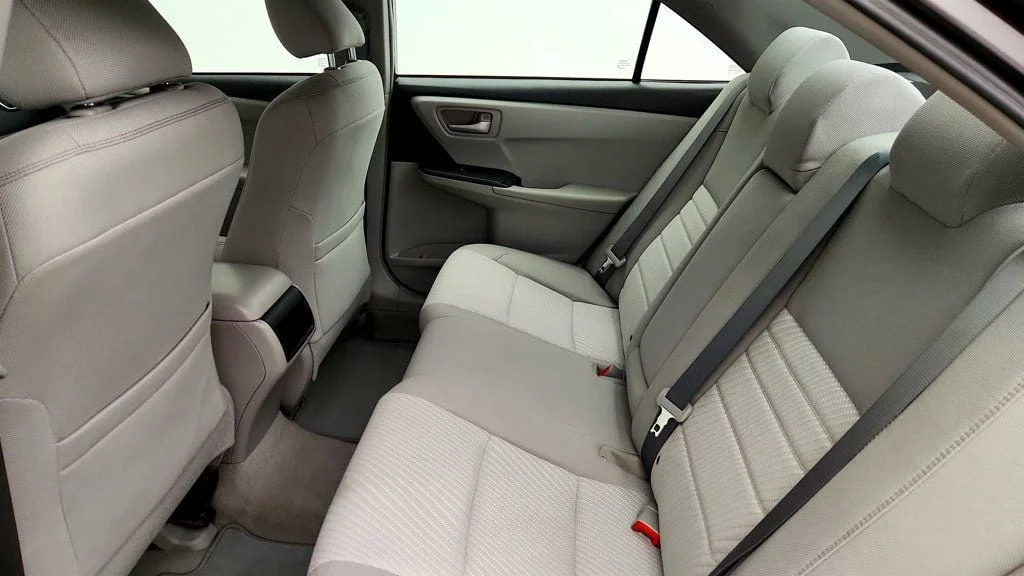 Used 2015 Predawn Gray Mica Toyota 4dr Sedan I4 Automatic LE image 20