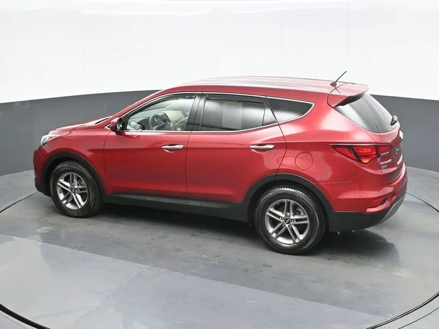 Used 2018 Red Hyundai 2.4 Base image 11