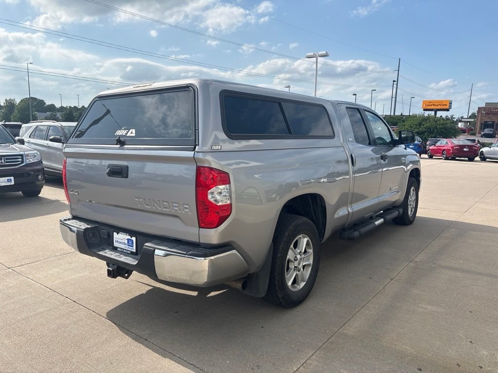 Used 2016 Silver Sky Metallic Toyota SR5 image 5