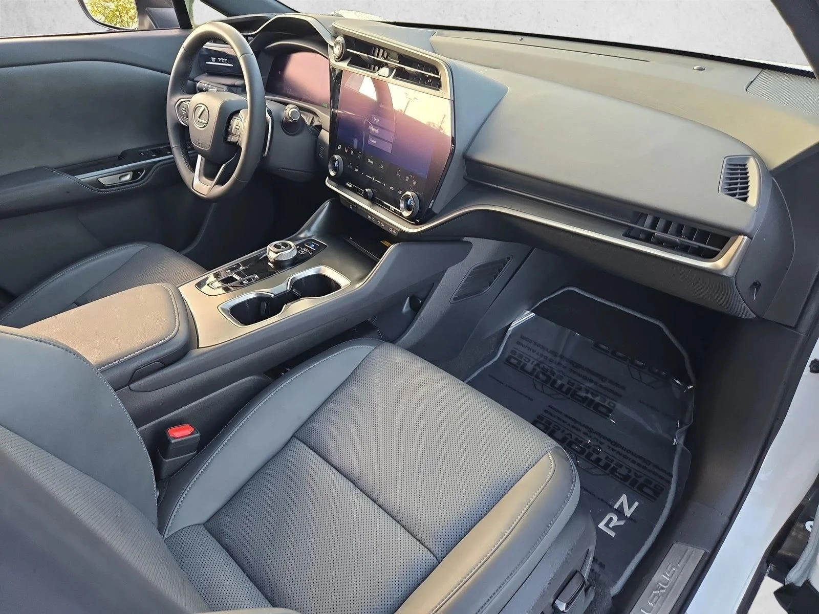 Used 2024 Eminent White Pearl Lexus RZ 300e Premium image 22