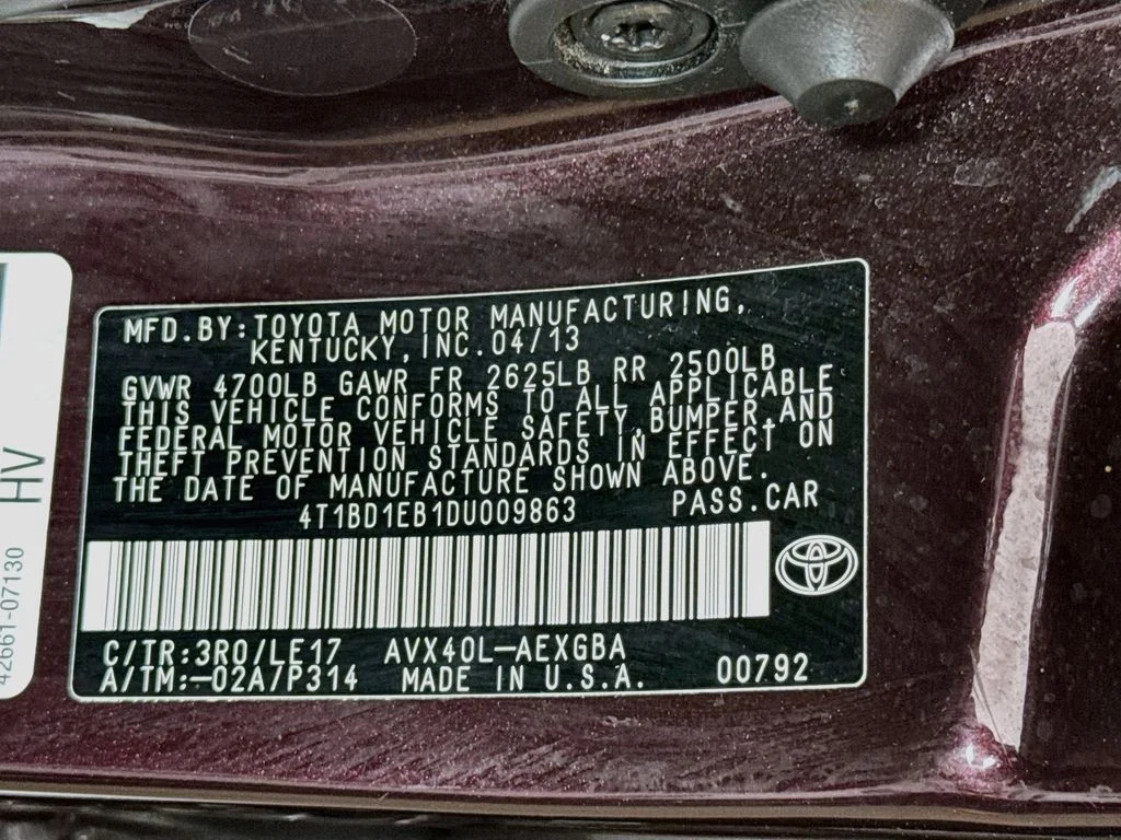 Used 2013 Red Toyota XLE Touring image 41