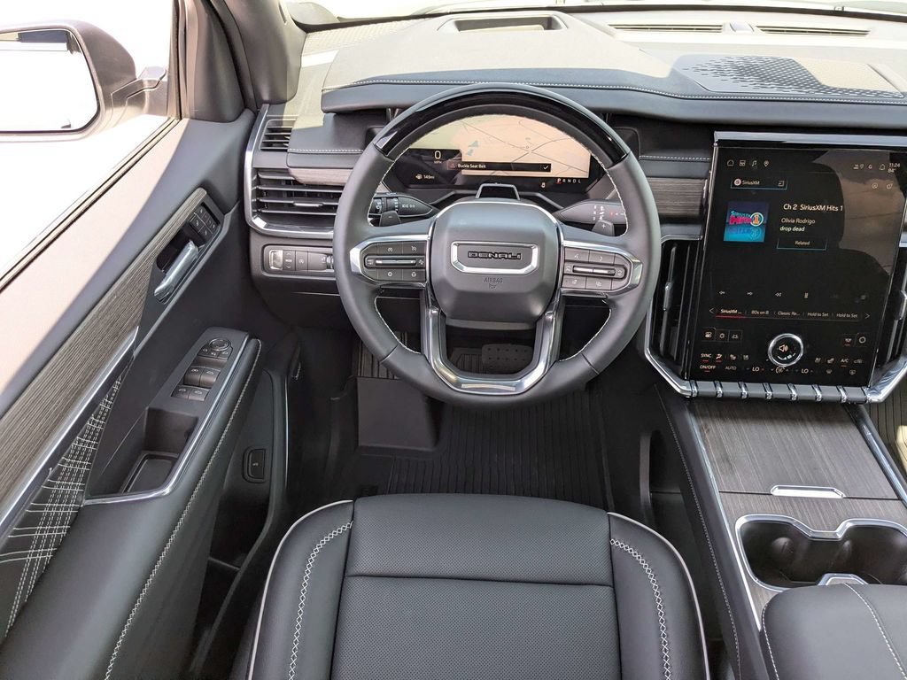 2026 GMC Acadia Denali - Photo 16