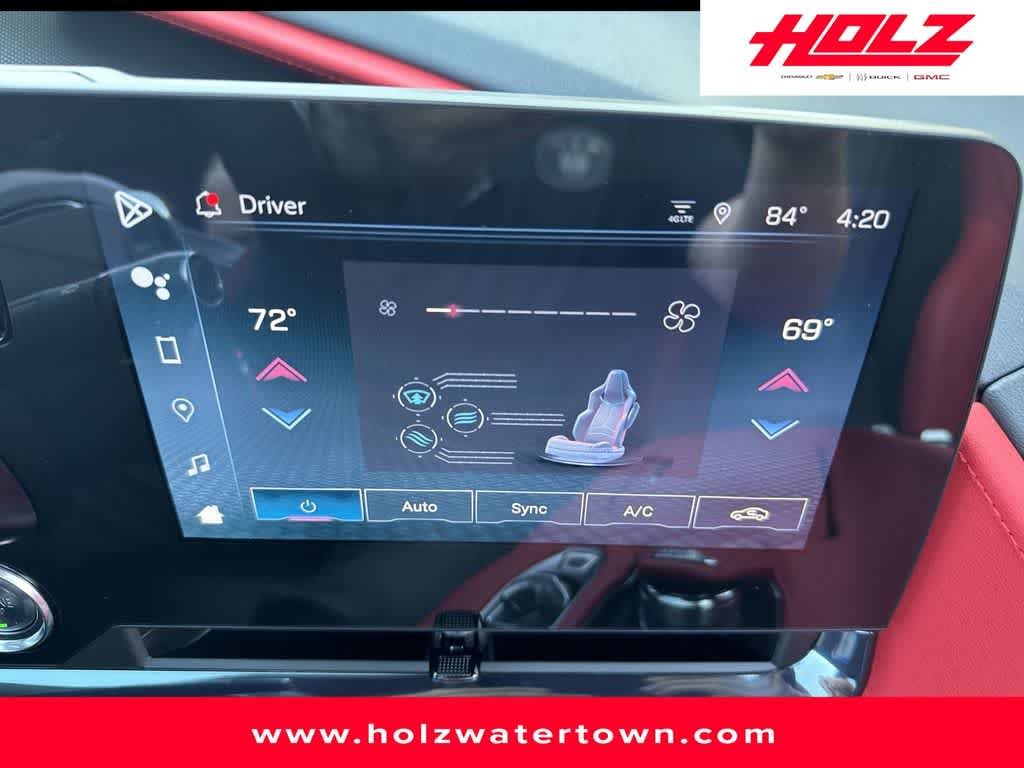 2024 Chevrolet Corvette 2LT - Photo 17