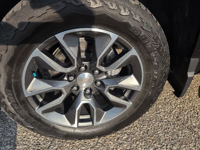 Used 2024 Black Chevrolet LT image 24