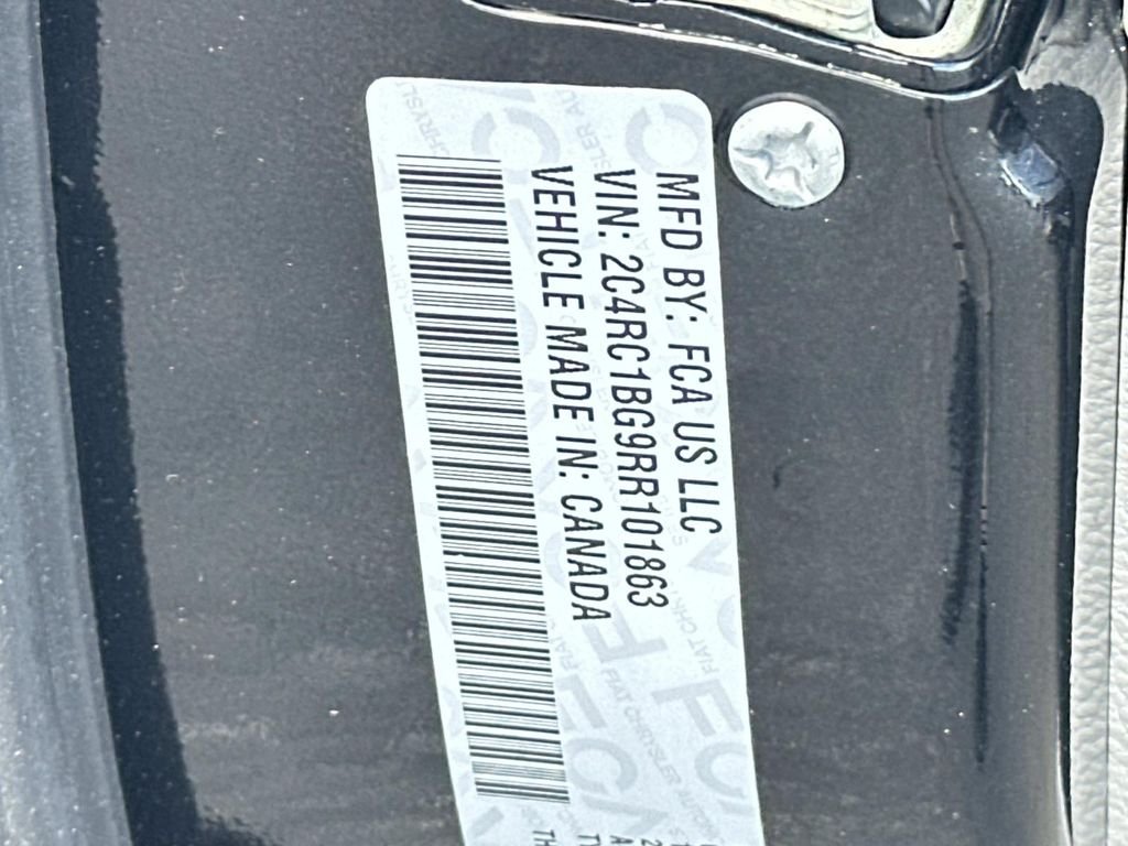 Used 2024 Black Chrysler Touring L image 30