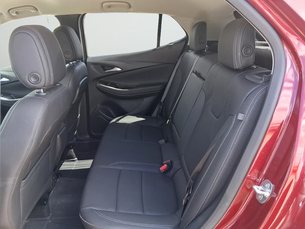 Used 2023 Red Buick Essence image 10