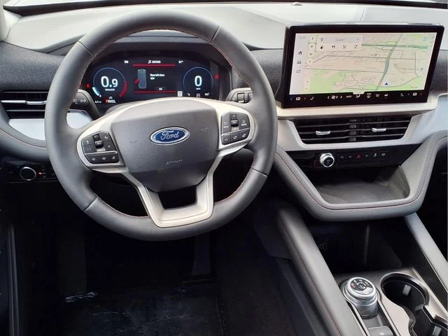 New 2026 Space White Metallic Ford Active image 13