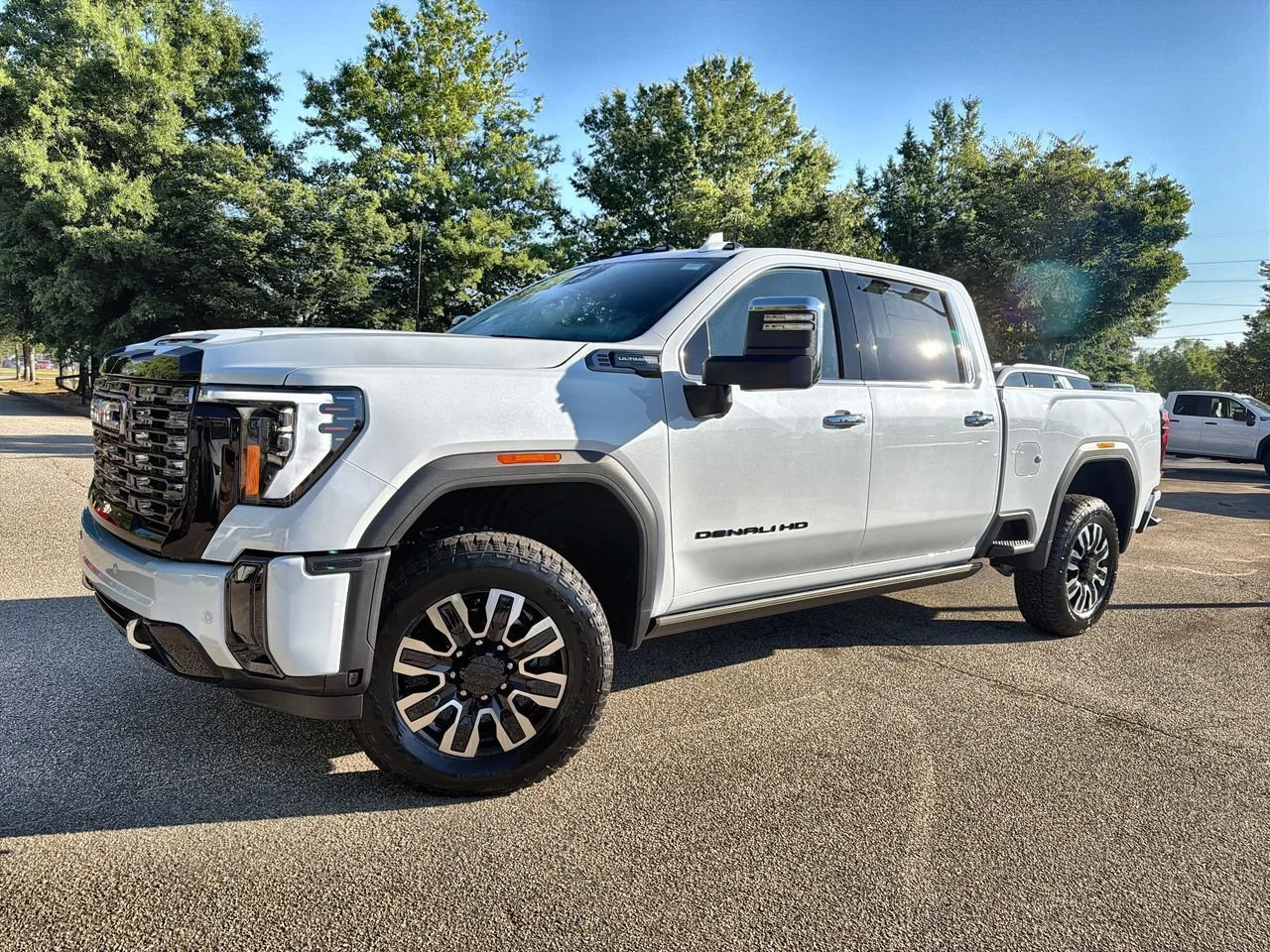 New 2026 Glacier White Tricoat GMC Denali Ultimate image 1