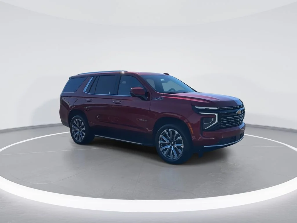 Used 2025 Red Chevrolet High Country image 2