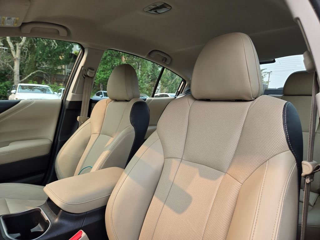 Used 2022 Brilliant Bronze Metallic Subaru Limited image 21