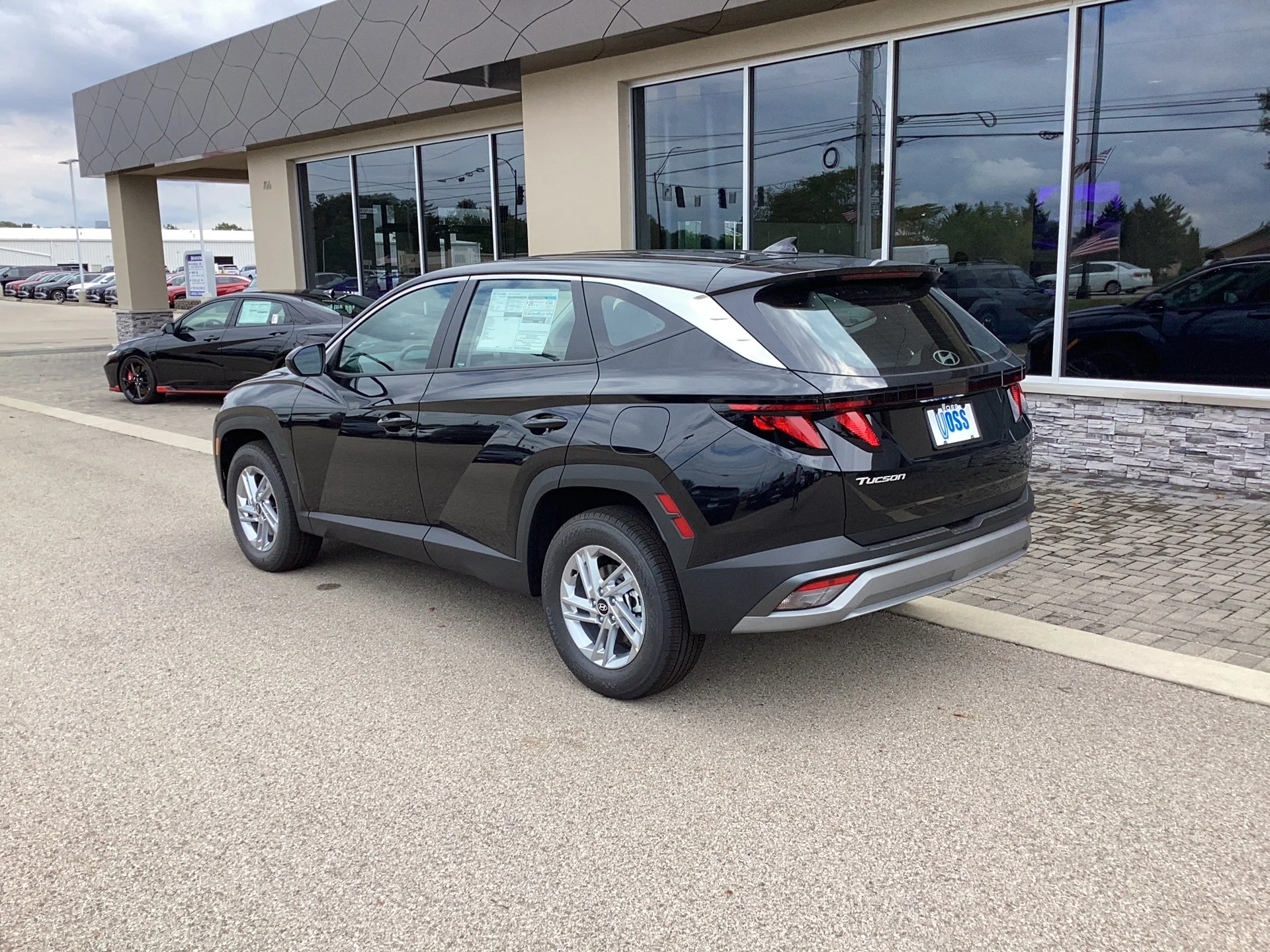 New 2026 Phantom Black Pearl Hyundai SE image 12