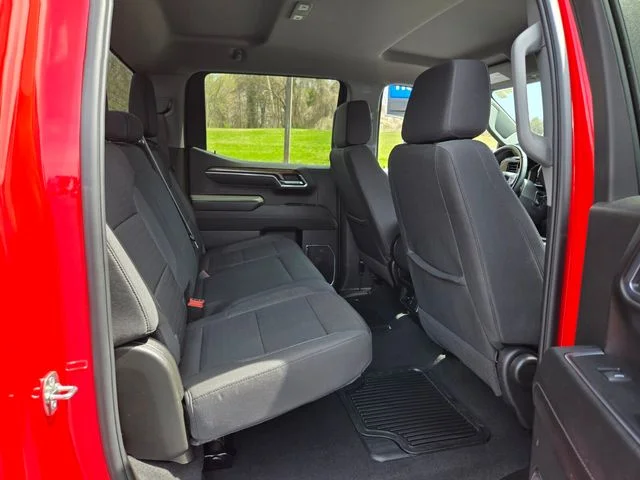 Used 2025 Red Chevrolet LT image 19