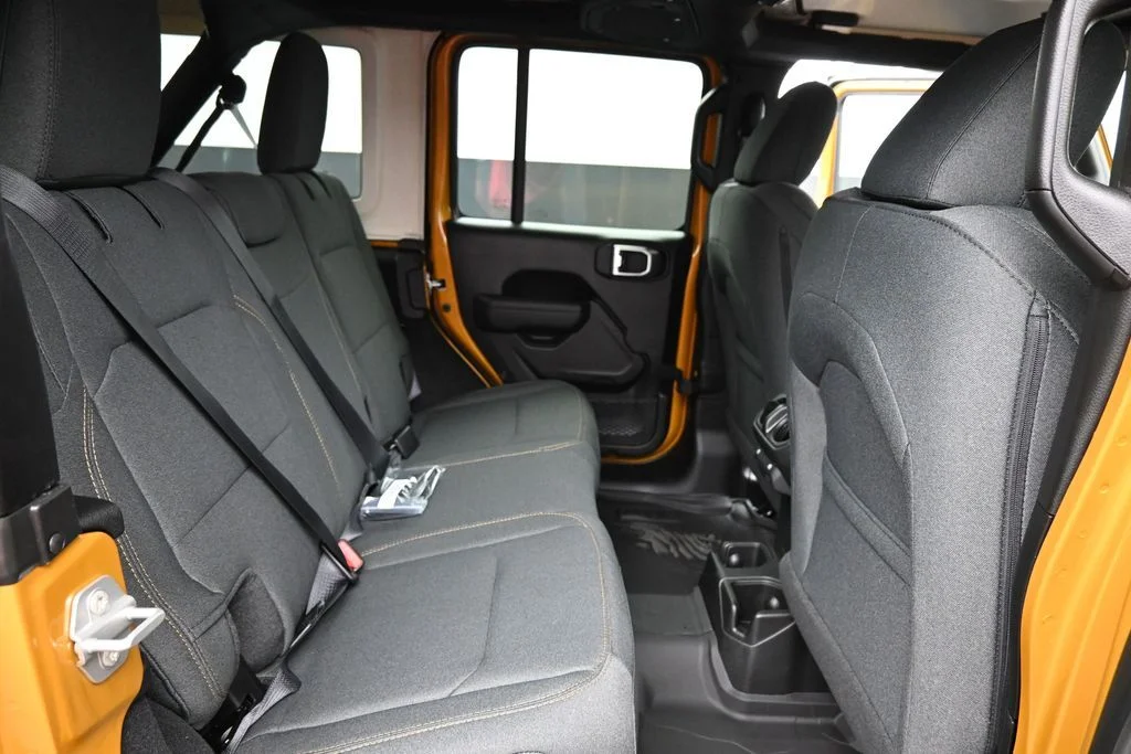 New 2026 Goldilocks Exterior Paint Jeep Sport S image 25