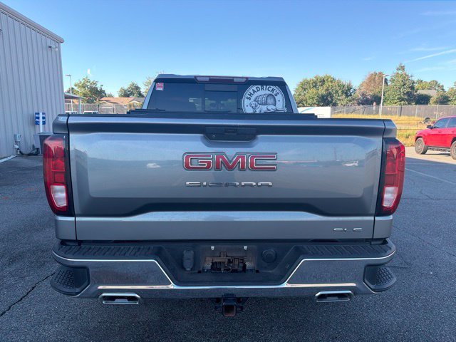 Used 2020 Gray GMC SLE image 3