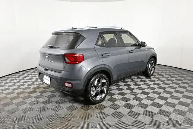 New 2026 Ecotronic Gray Hyundai SEL image 6