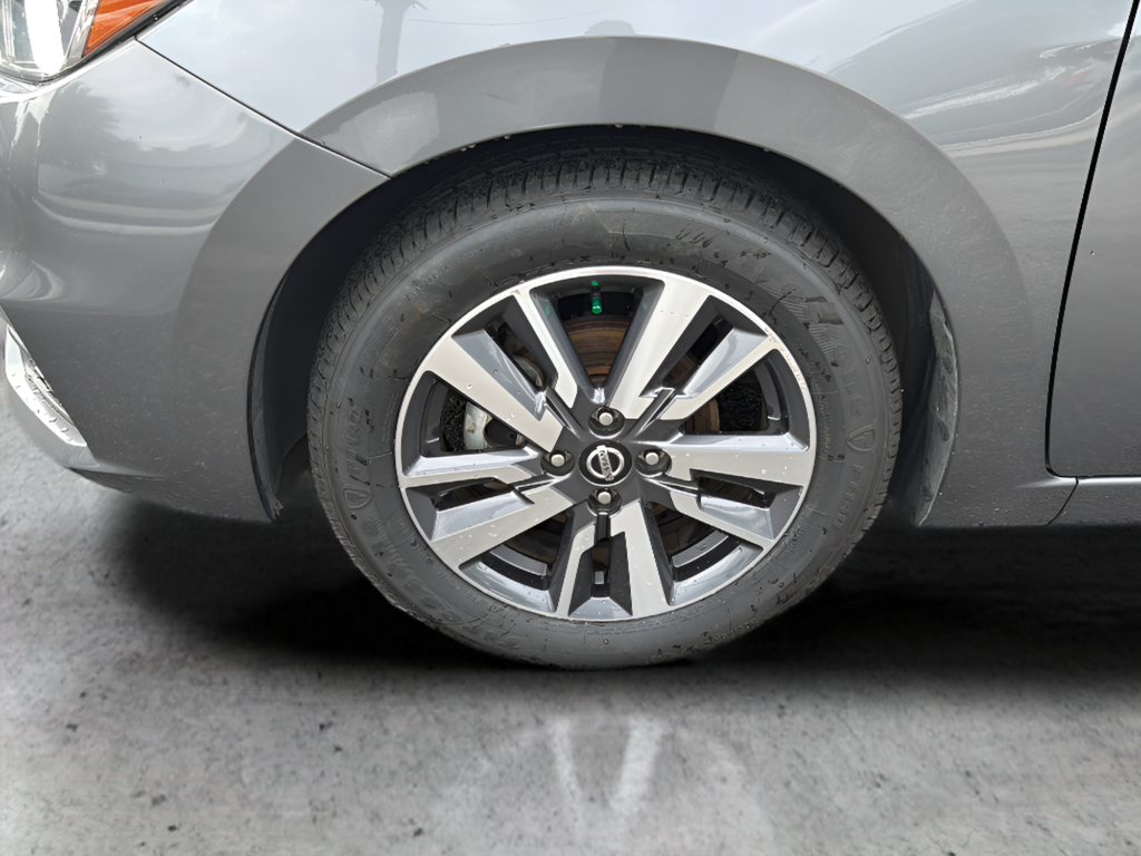 Used 2020 Gray Nissan 1.6 SV image 33
