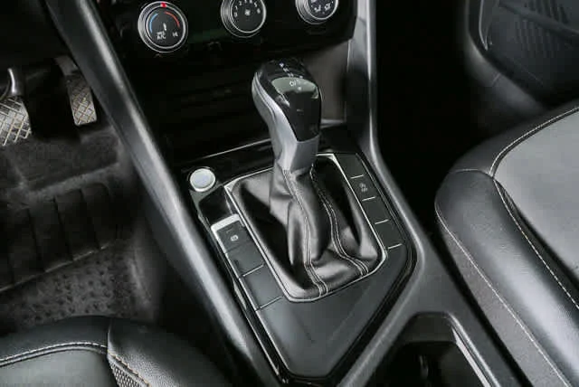 Certified Used 2023 Pure Gray Volkswagen SE image 16