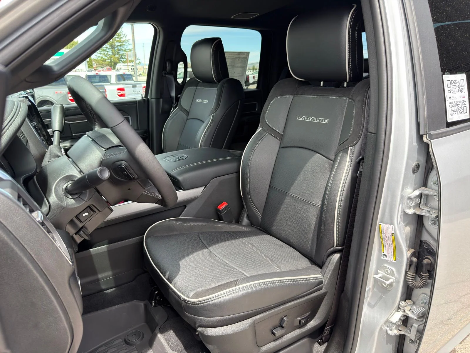 New 2026 Silver-Zynith Exterior Paint RAM Laramie image 14