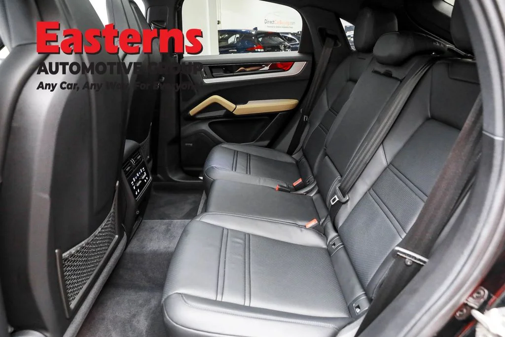 Used 2024 Black Porsche Base image 20