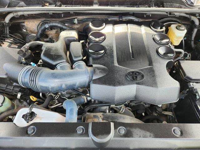 Used 2022 Gray Toyota SR5 4x2 image 30