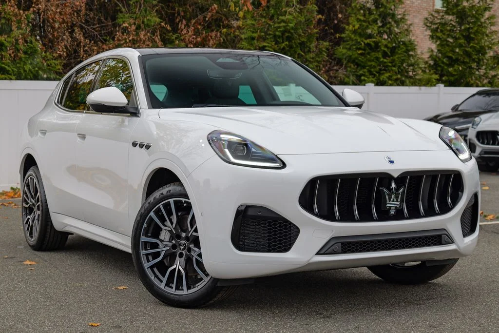2025 Maserati Grecale 2.0 MHEV AUTO 4WD's photo