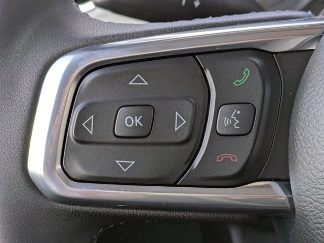 2025 Jeep Wrangler 4-Door Sahara - Photo 28