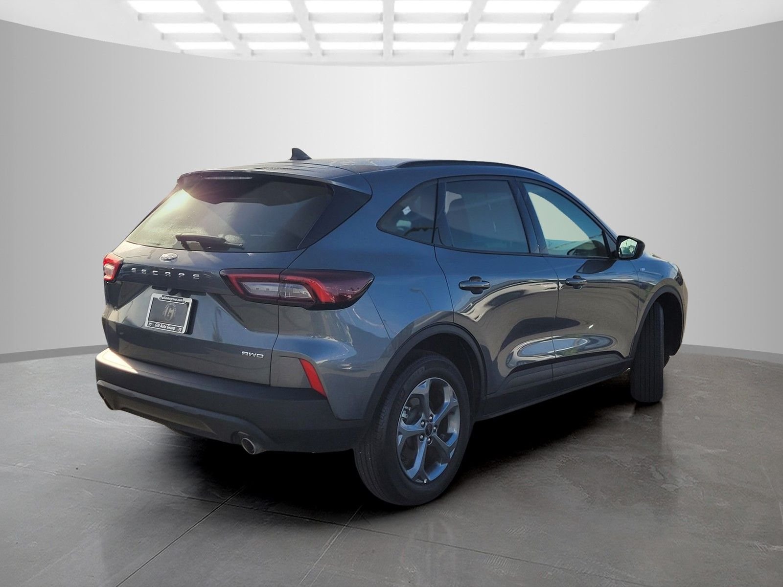 2025 Ford Escape ST-Line photo 2