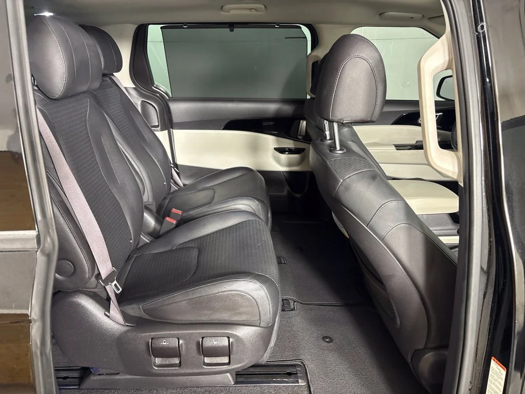 Used 2024 Black Kia SX Prestige image 17