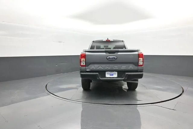 New 2026 Gray Ford XL image 6