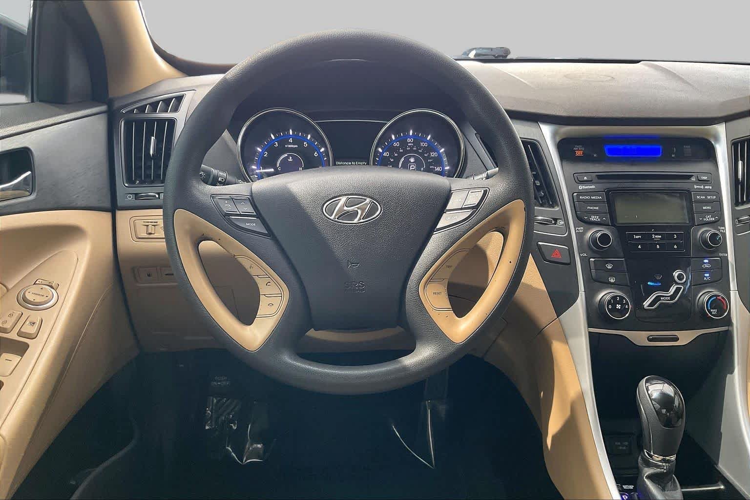 Pre-Owned 2013 Hyundai Sonata GLS