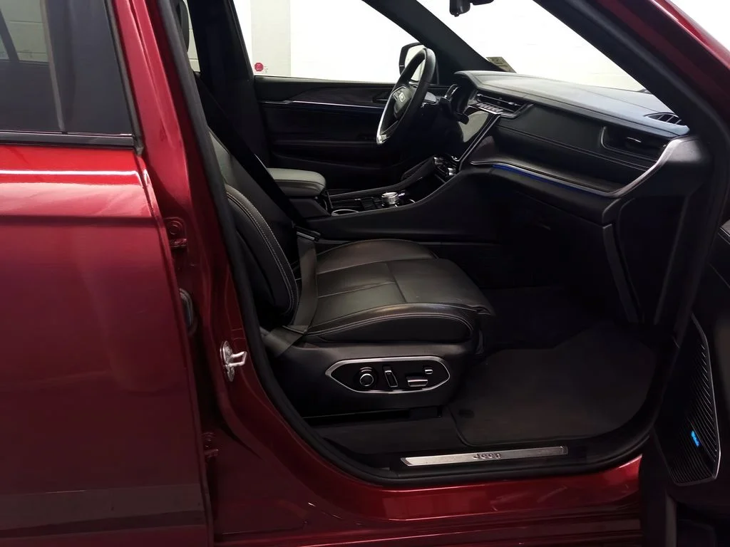 2022 Jeep Grand Cherokee L Overland - Photo 9