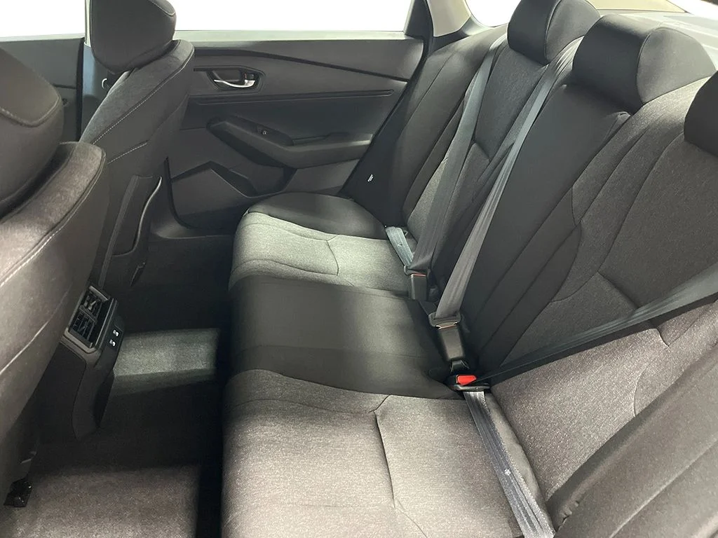 New 2026 Crystal Black Pearl Honda SE image 24