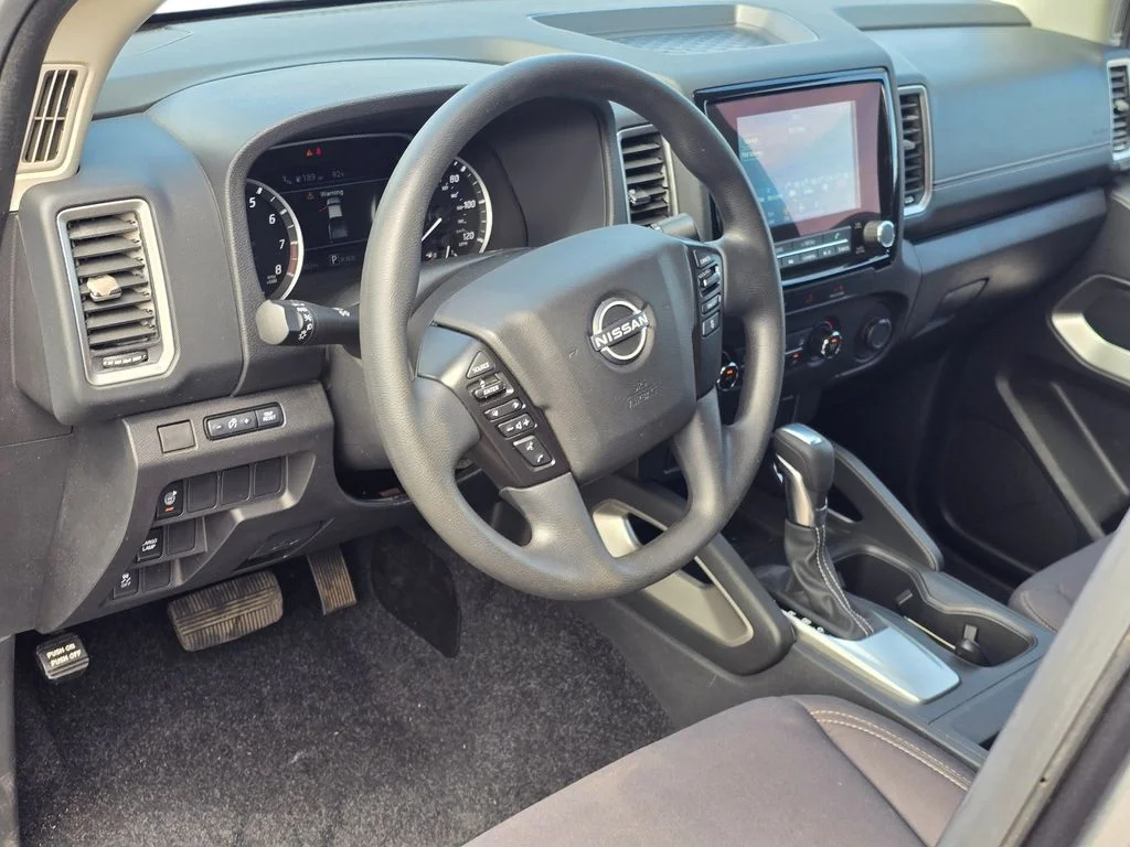 Used 2024 Gray Nissan SV image 15