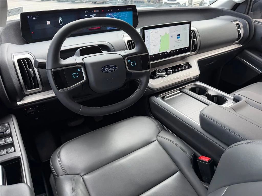 Used 2026 White Ford Active image 7
