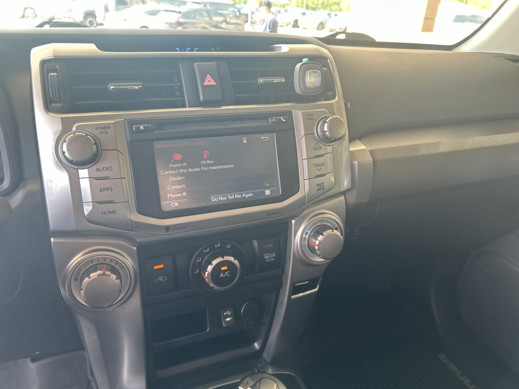 Used 2015 Magnetic Gray Metallic Toyota SR5 image 20