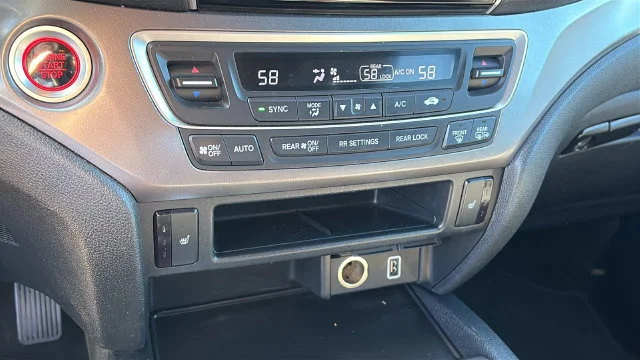 Used 2022  Honda Sport image 18