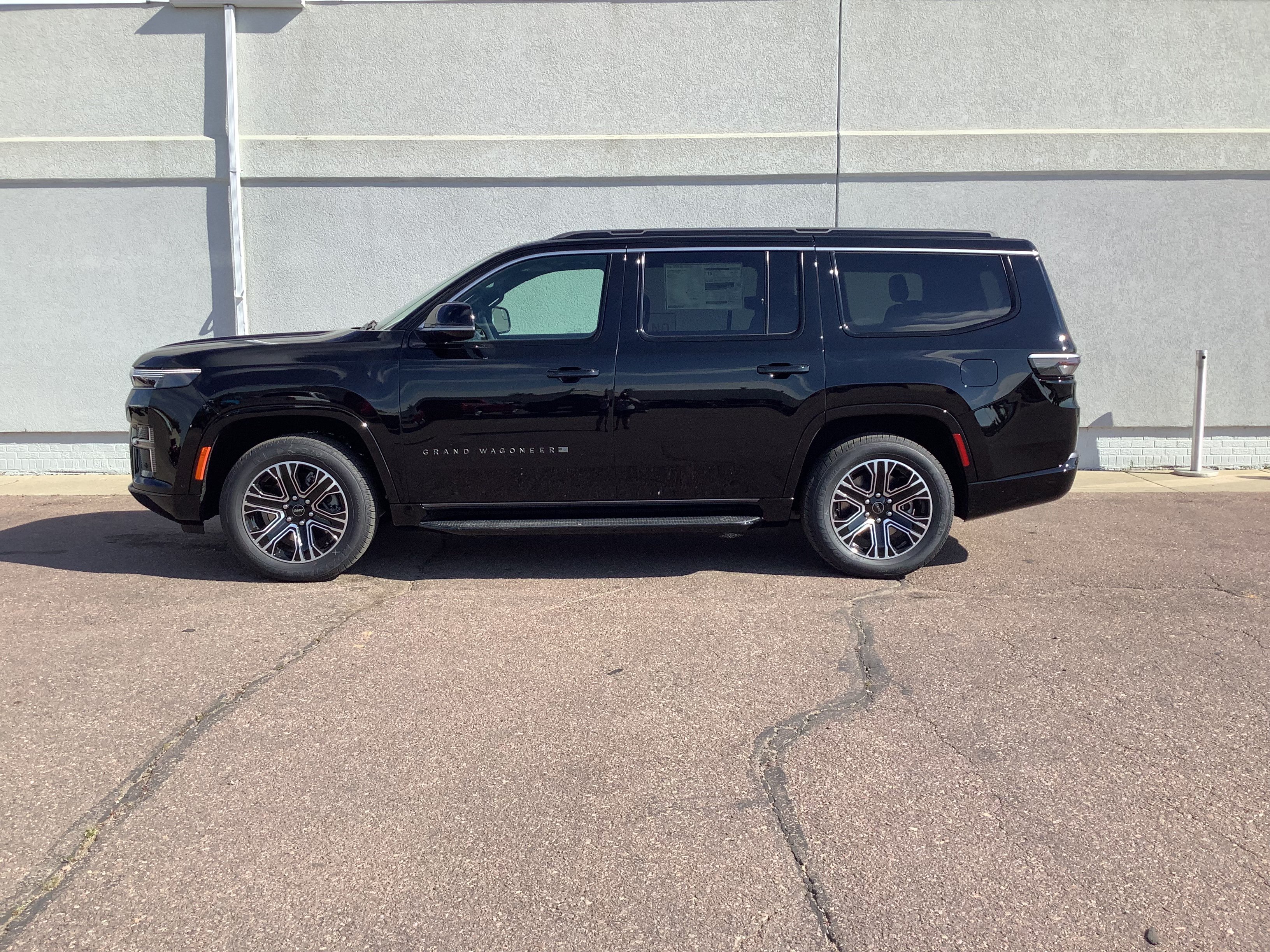 New 2026 High Gloss Black Exterior Paint Jeep  image 2