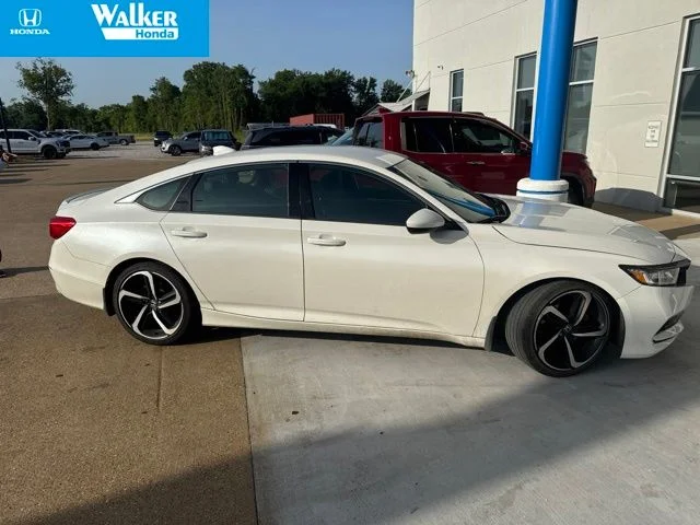 Used 2018 Black Honda Sport image 4