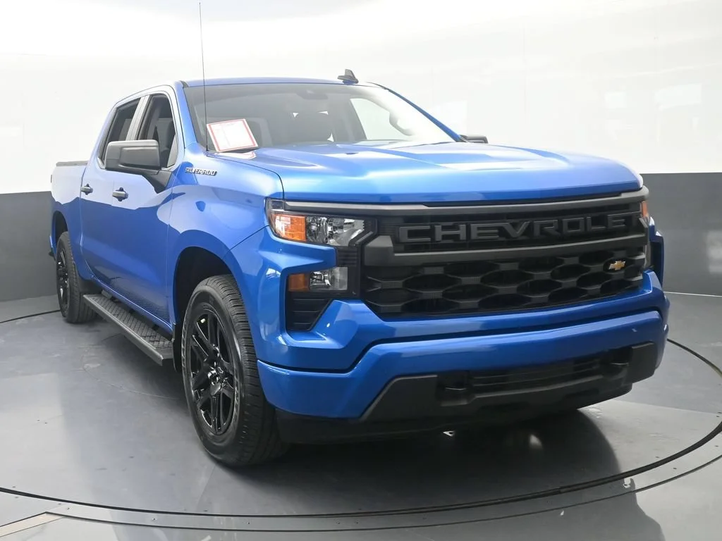Used 2024 Glacier Blue Metallic Chevrolet Custom image 8