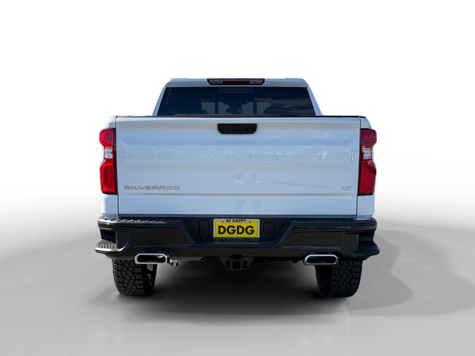 New 2026 Summit White Chevrolet LT Trail Boss image 4