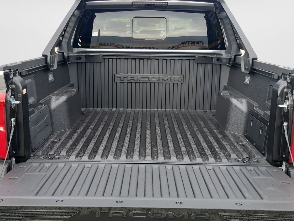 2025 Toyota Tacoma Trailhunter - Photo 13