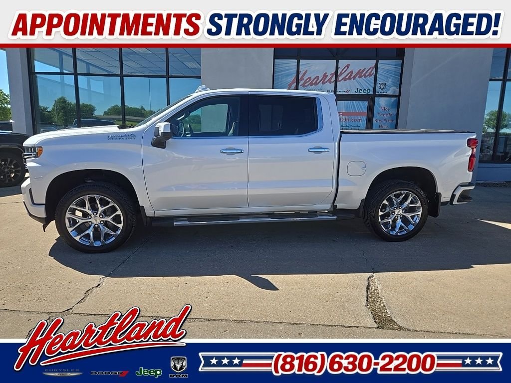 Used 2019 Beige Chevrolet High Country image 5