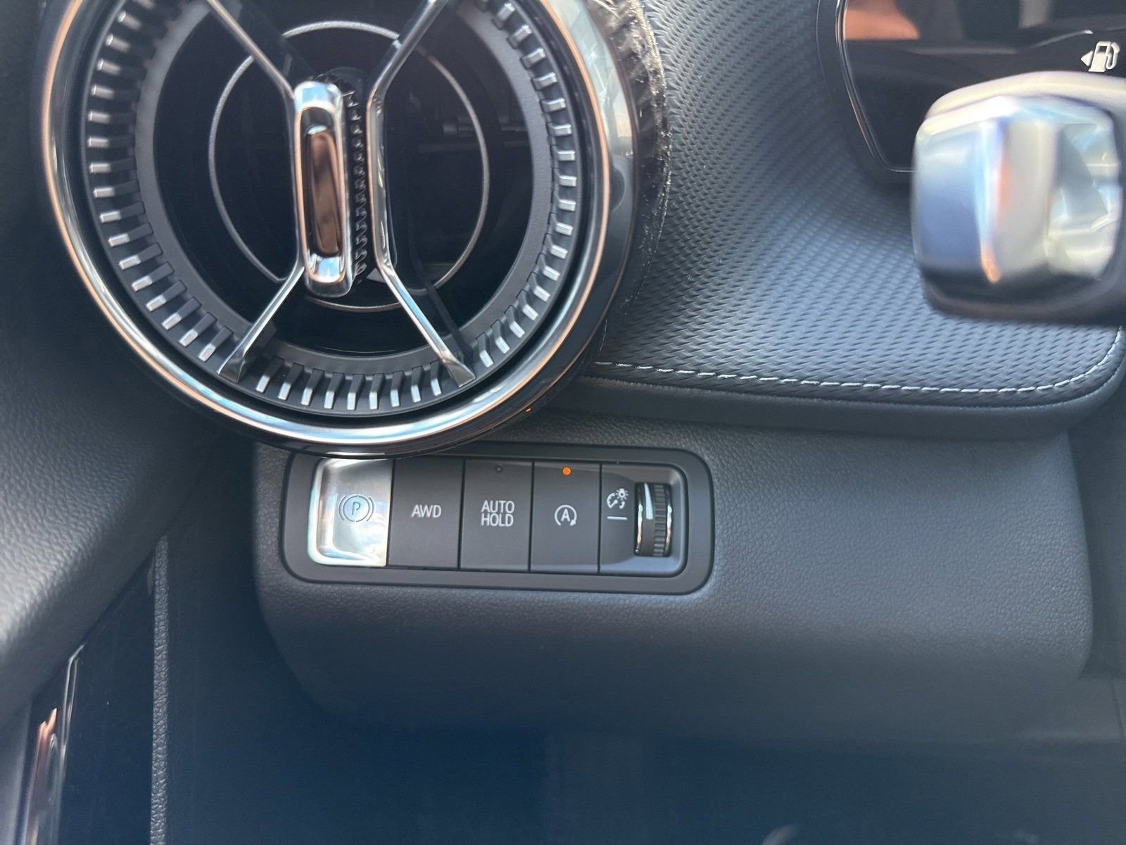 2026 Chevrolet Equinox LT - Photo 34