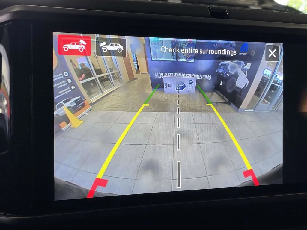 Used 2026  Jeep Moab 392 image 33