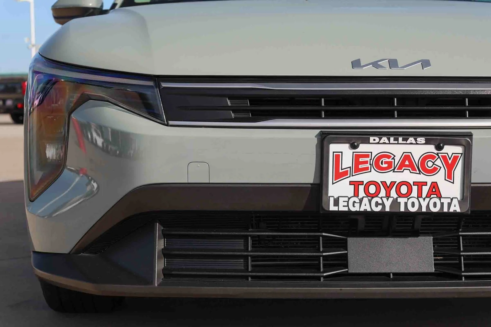 2025 Kia K4 LXS - Photo 10