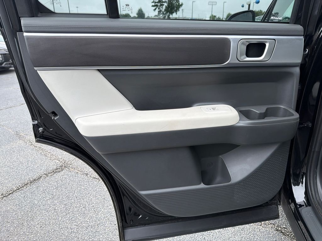 2025 Hyundai Santa Fe SE - Photo 22