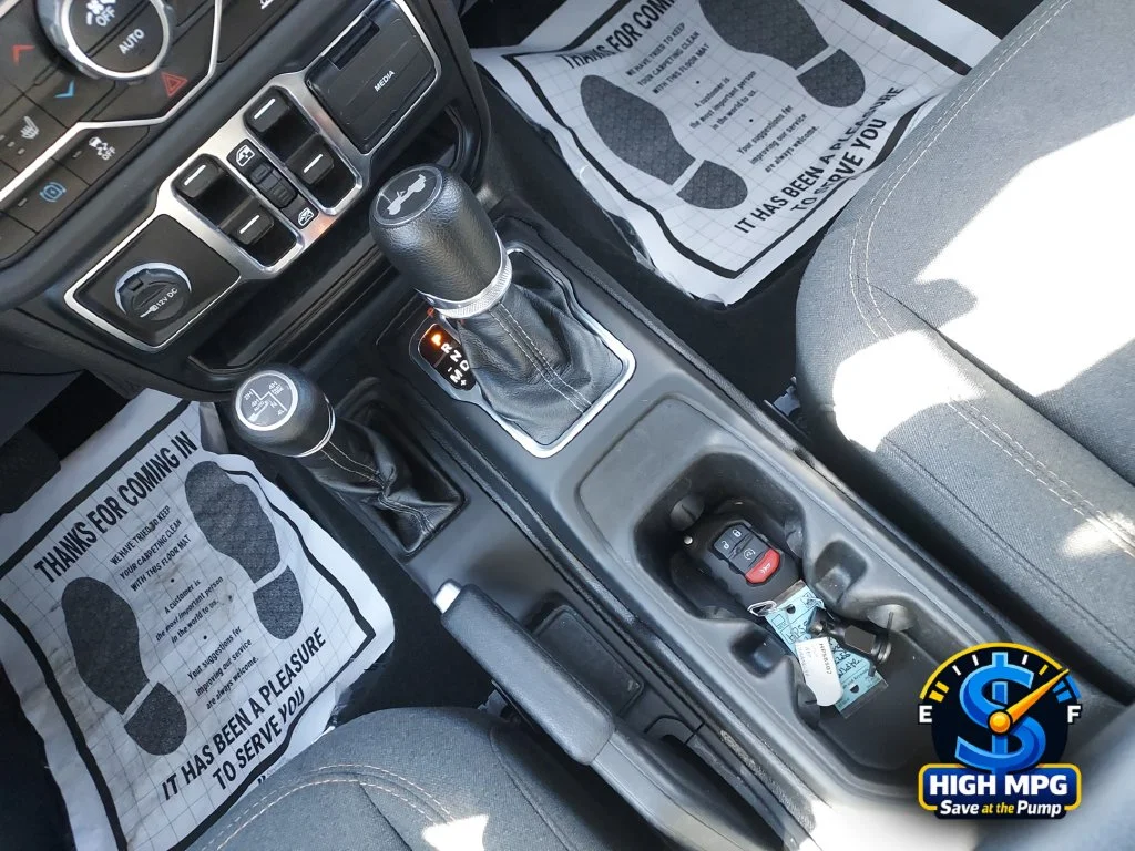 Used 2024 White Jeep Sahara 4xe image 15